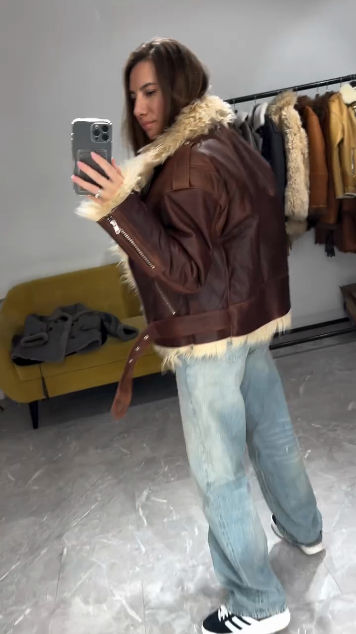 Brown Shearling - Collared Leather Jacket-aritzao