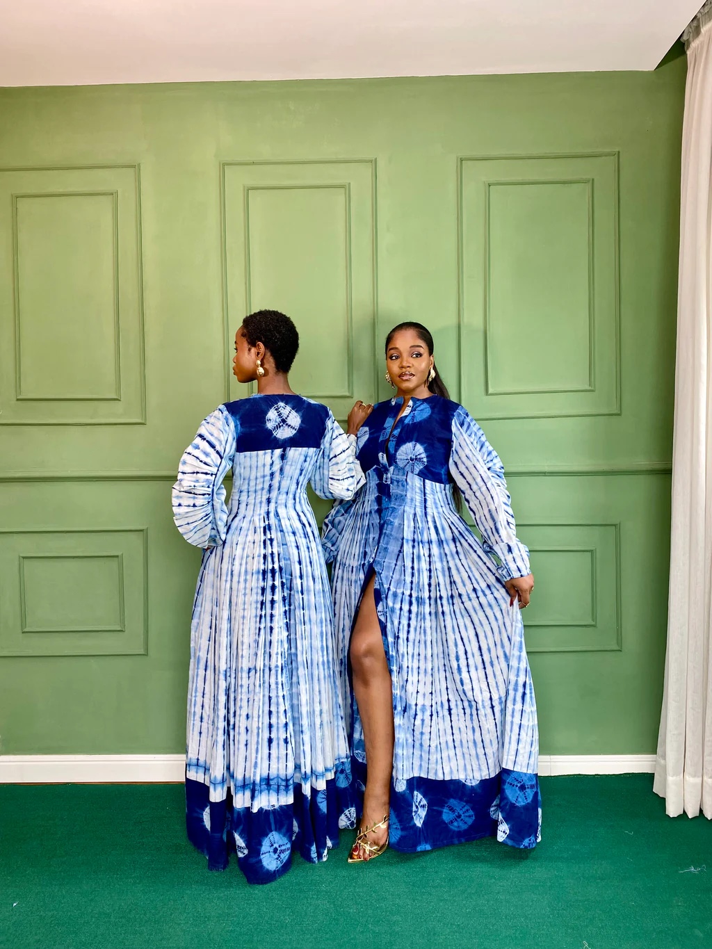 Glam Tie - Dye Print Ruched Sleeve Maxi Dress