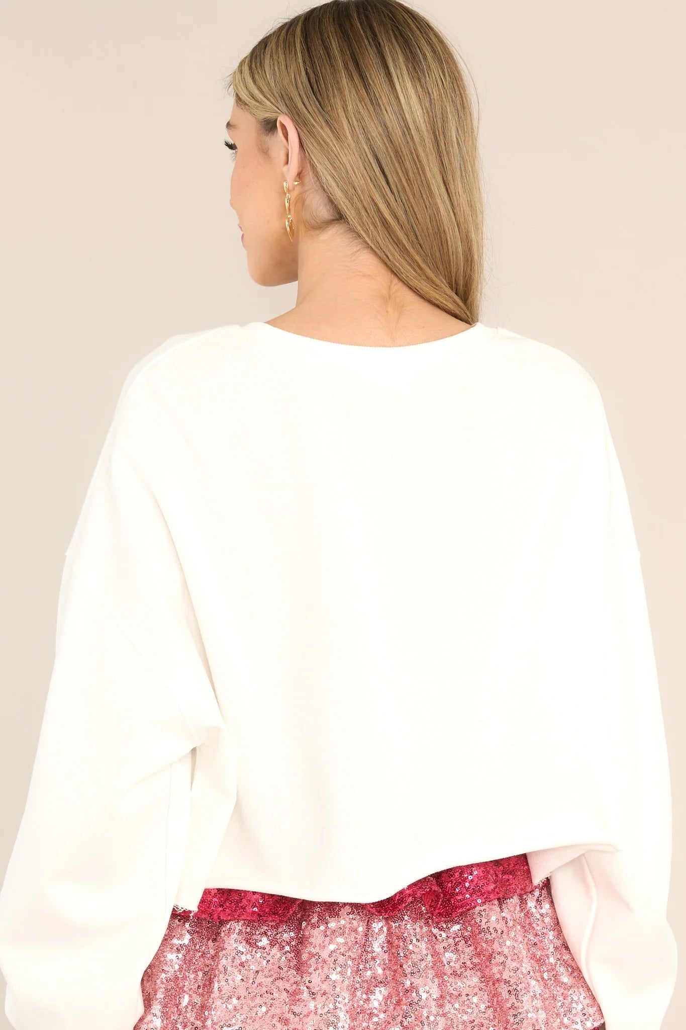 Thought Of You White XOXO Cropped Sweatshirt-CALLISTARI