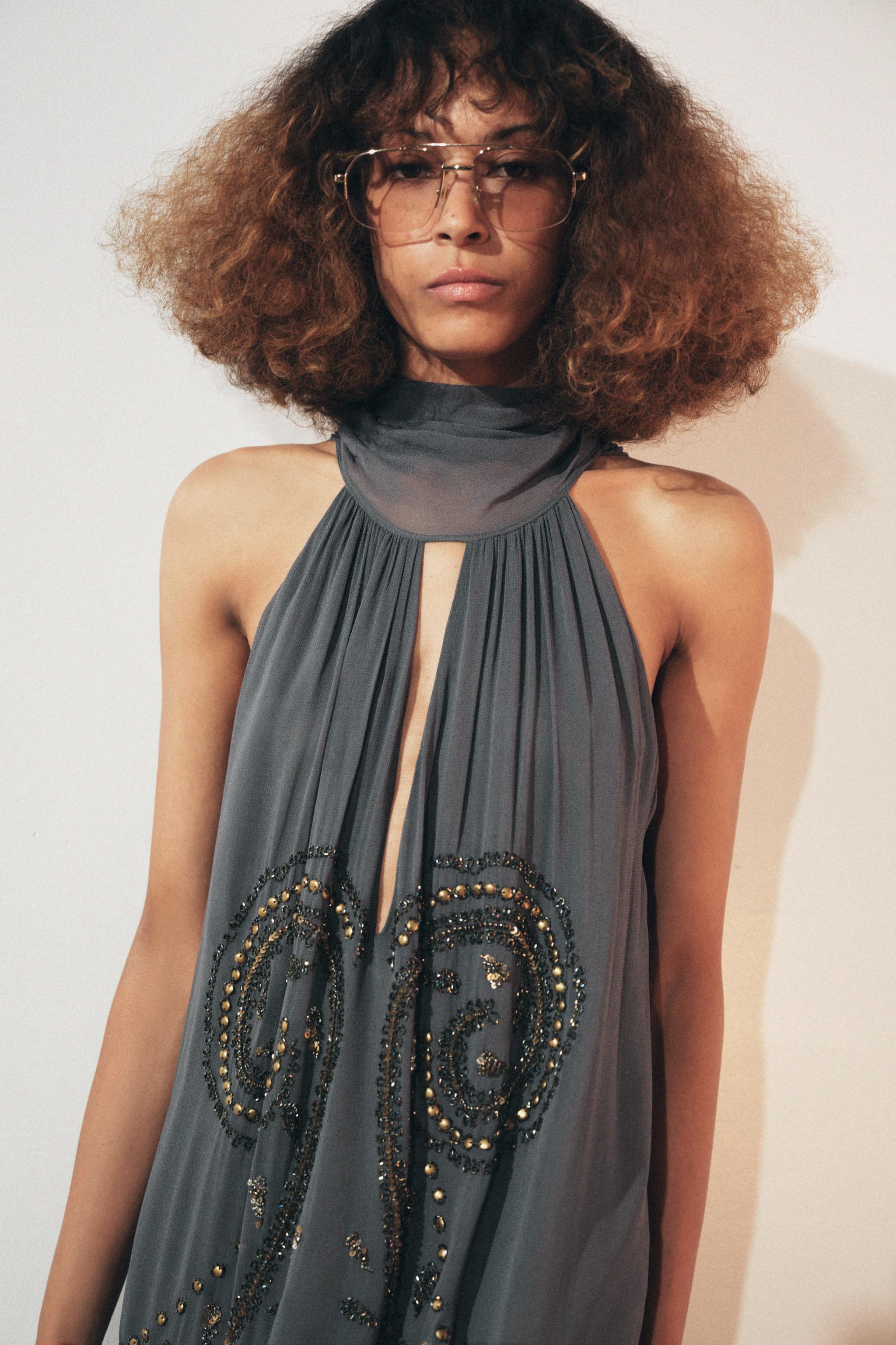 Grey Halter Neck Embellished Maxi Dress-aritzao