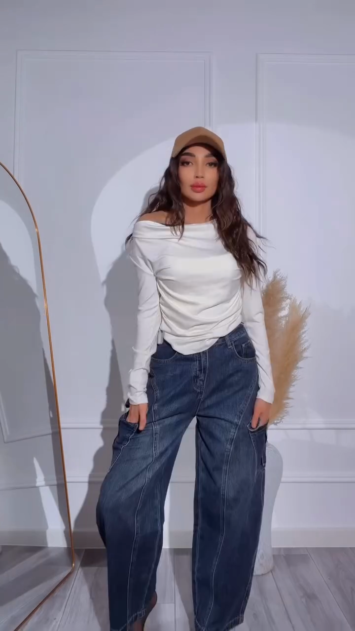 Dark washed wide-leg cargo jeans