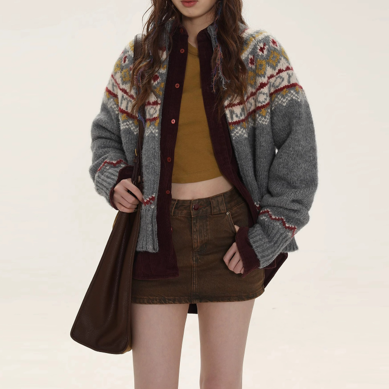 Callistari Warm sweater with buttons