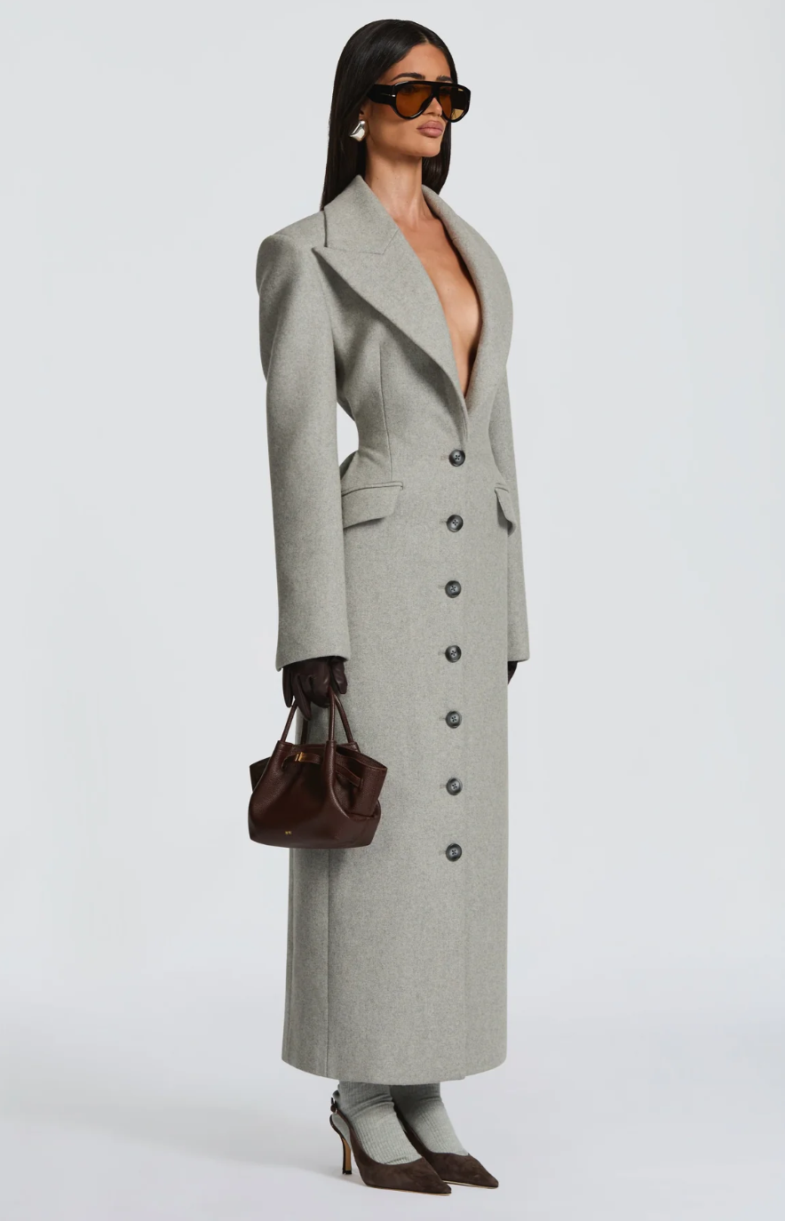 Elegant Fitted Single - Breasted Long Coat