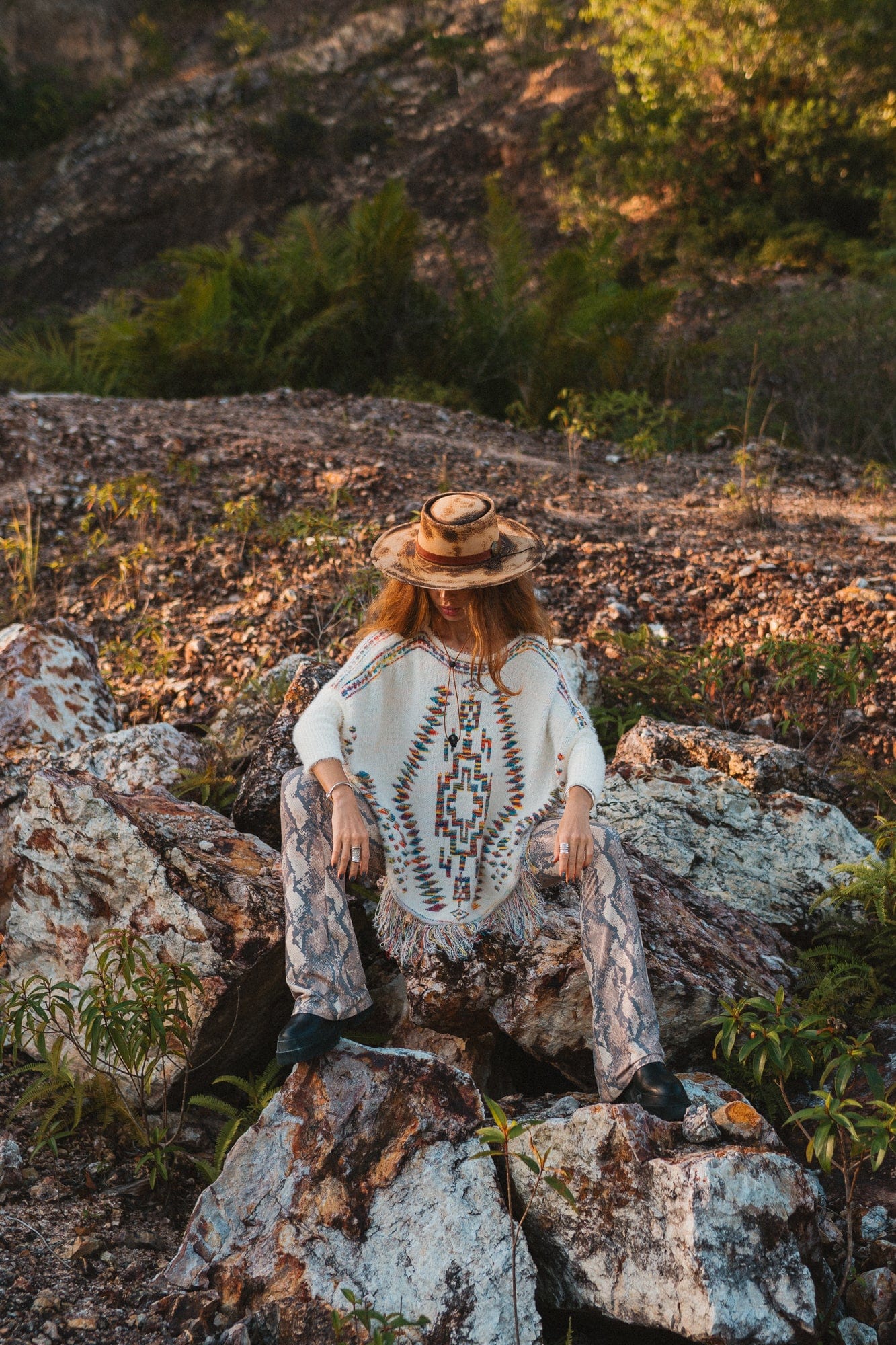 Avery Knitted Poncho-CALLISTARI