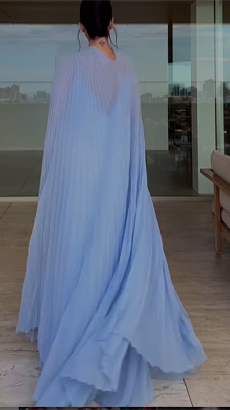 Elegant V-neck Pleated Flowy Maxi Dress (Buy 2 Free Shipping)