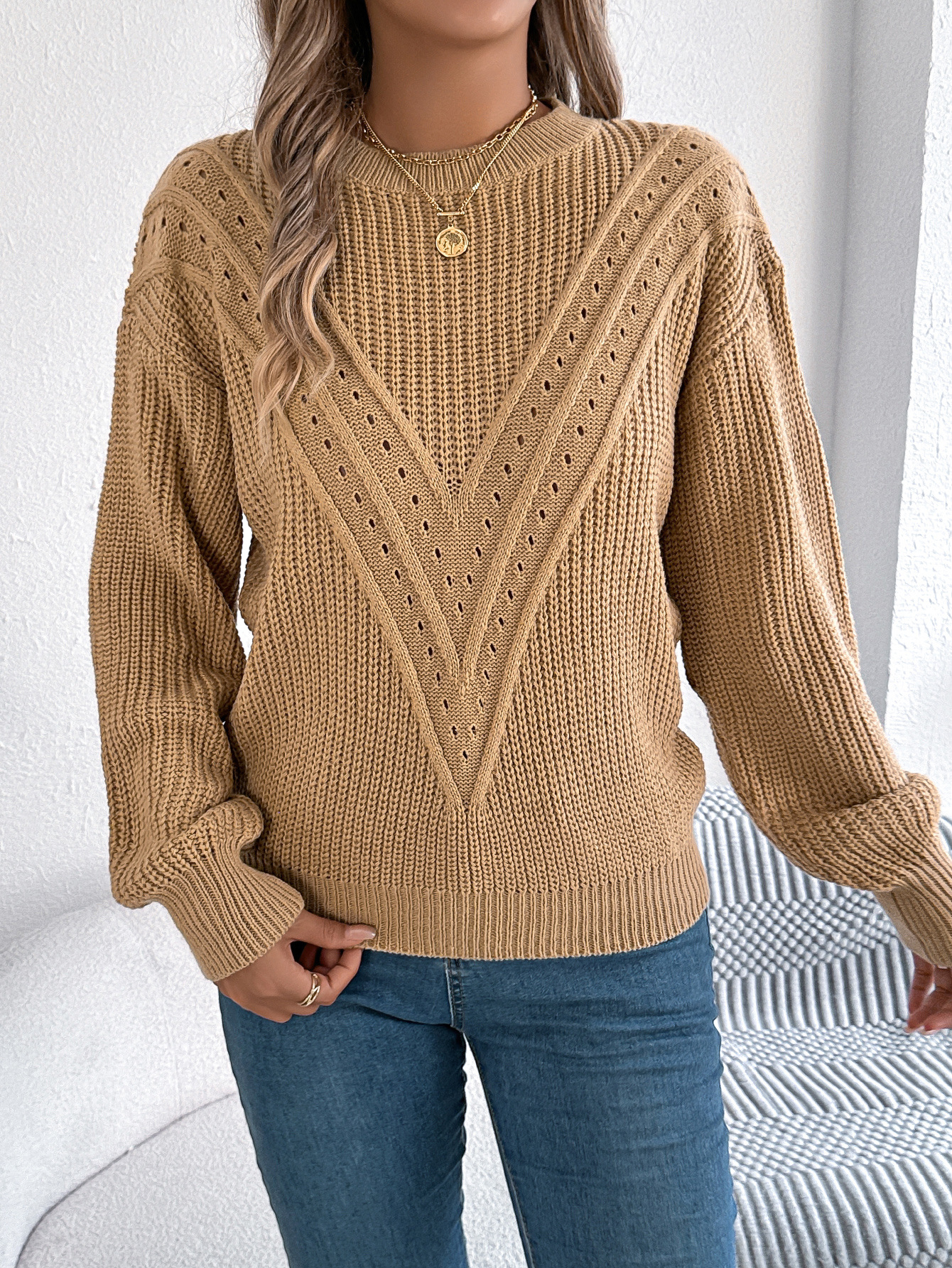 Elegant Textured Knit V Pattern Pullover Sweater