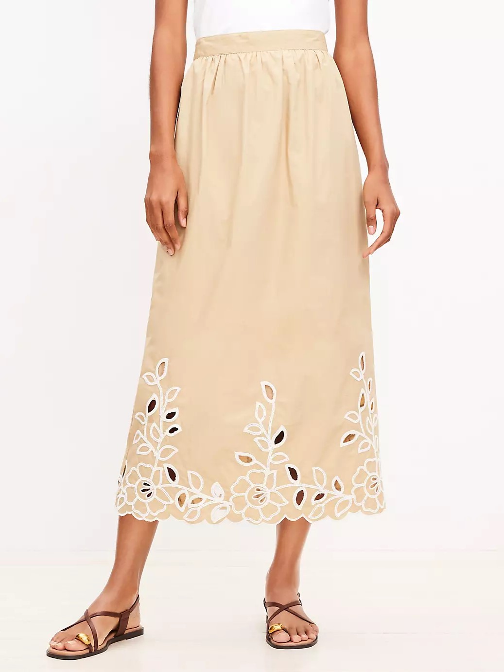  Elegant Floral Sleeveless Top & Midi Skirt Two-Piece Set