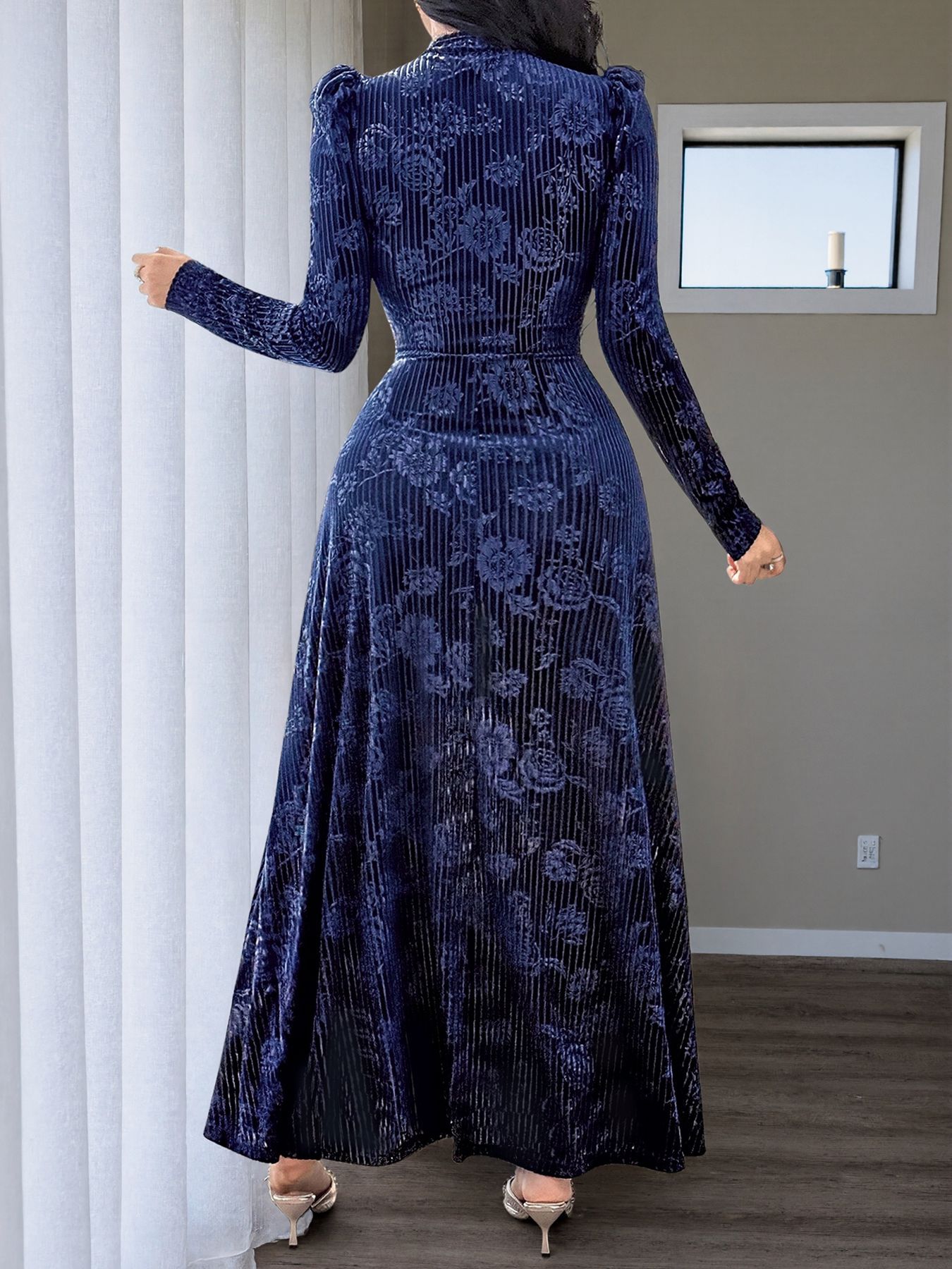 Elegant V-Neck Floral Velvet-Look Ruched Waist Maxi Dress