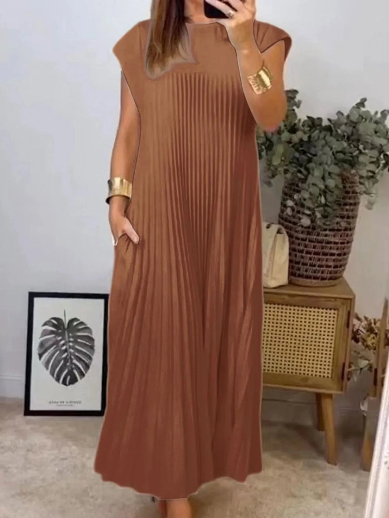 Effortless Chic Flowy Pleated Maxi Dress (Buy 2 Free Shipping)