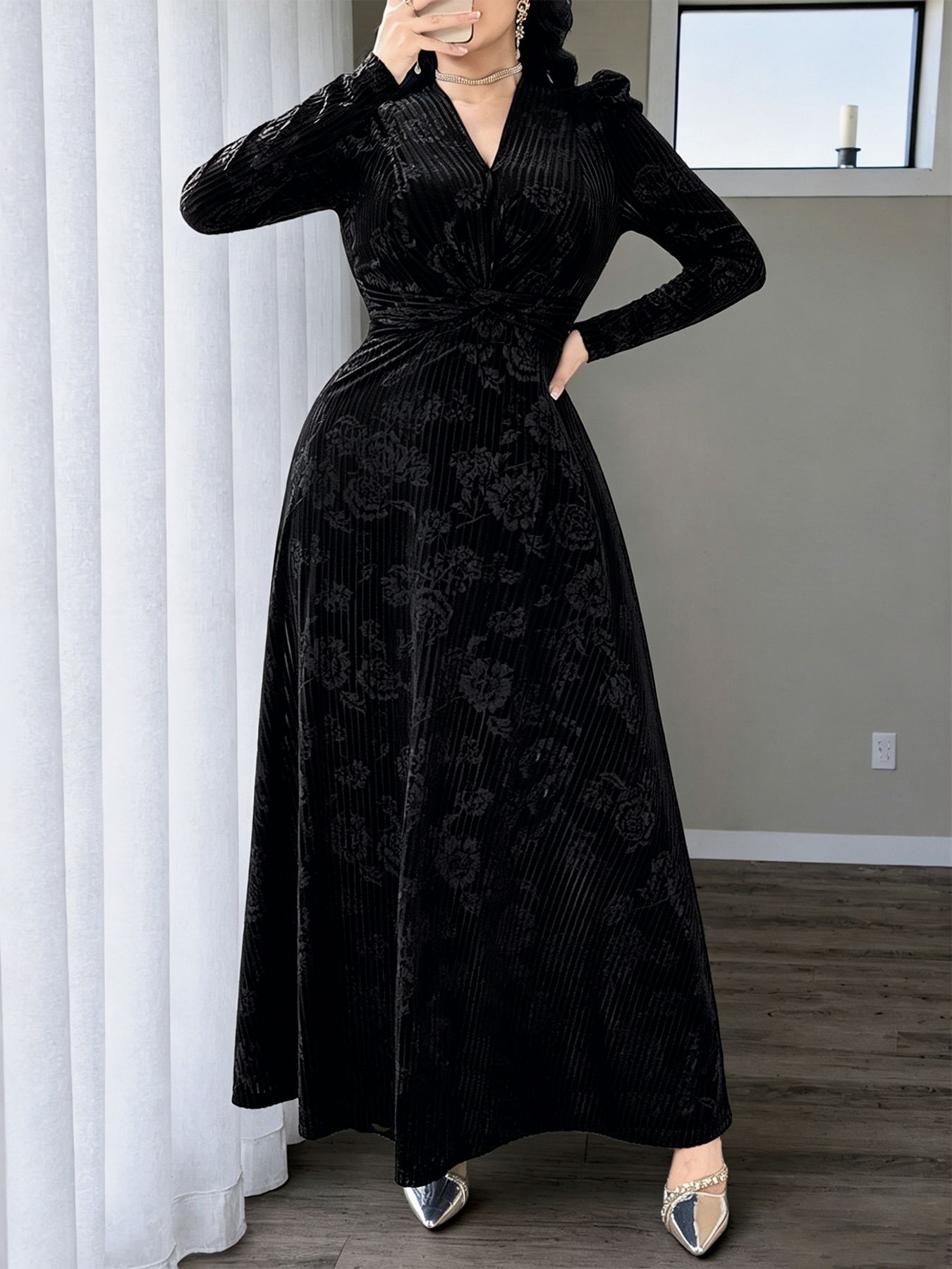 Elegant V-Neck Floral Velvet-Look Ruched Waist Maxi Dress