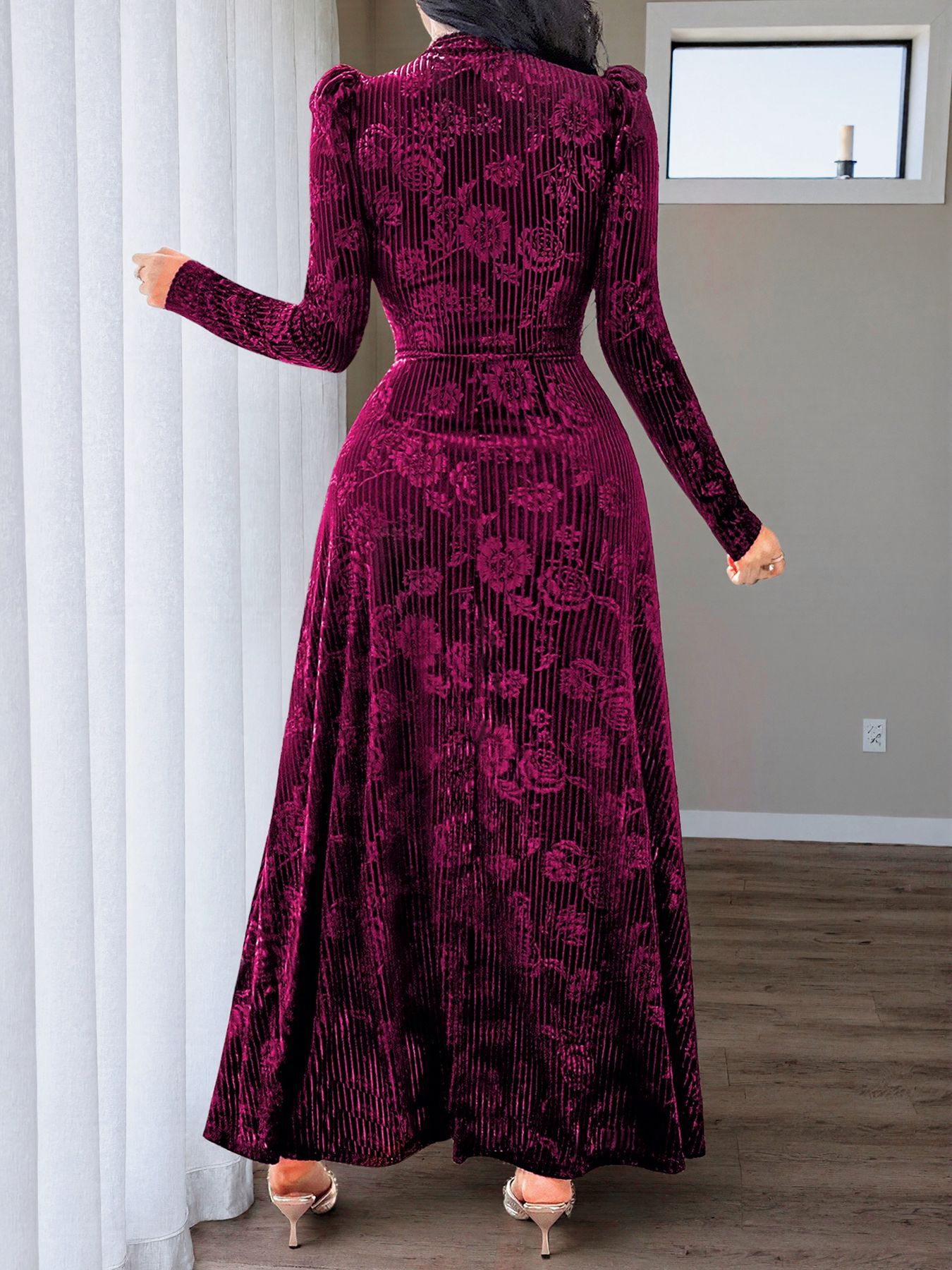 Elegant V-Neck Floral Velvet-Look Ruched Waist Maxi Dress