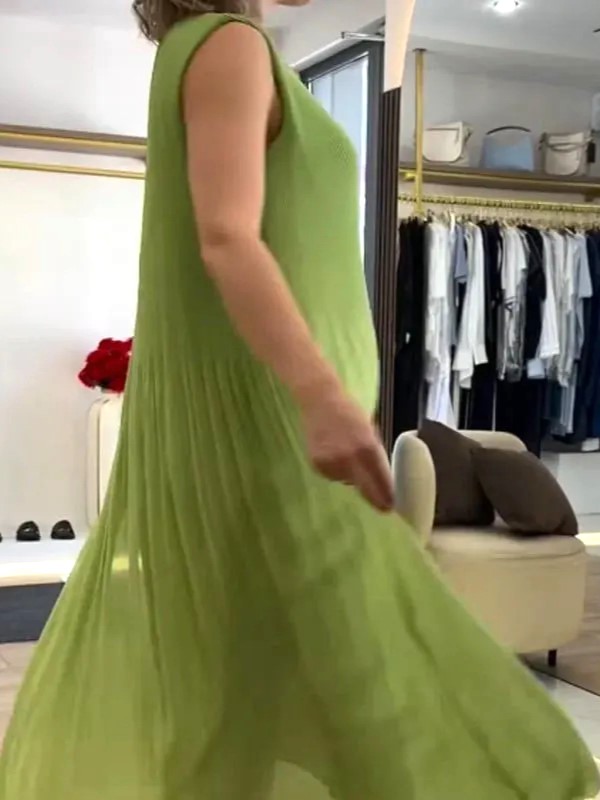 Relaxed Fit Pleated Chiffon Maxi Dress (Buy 2 Free Shipping)