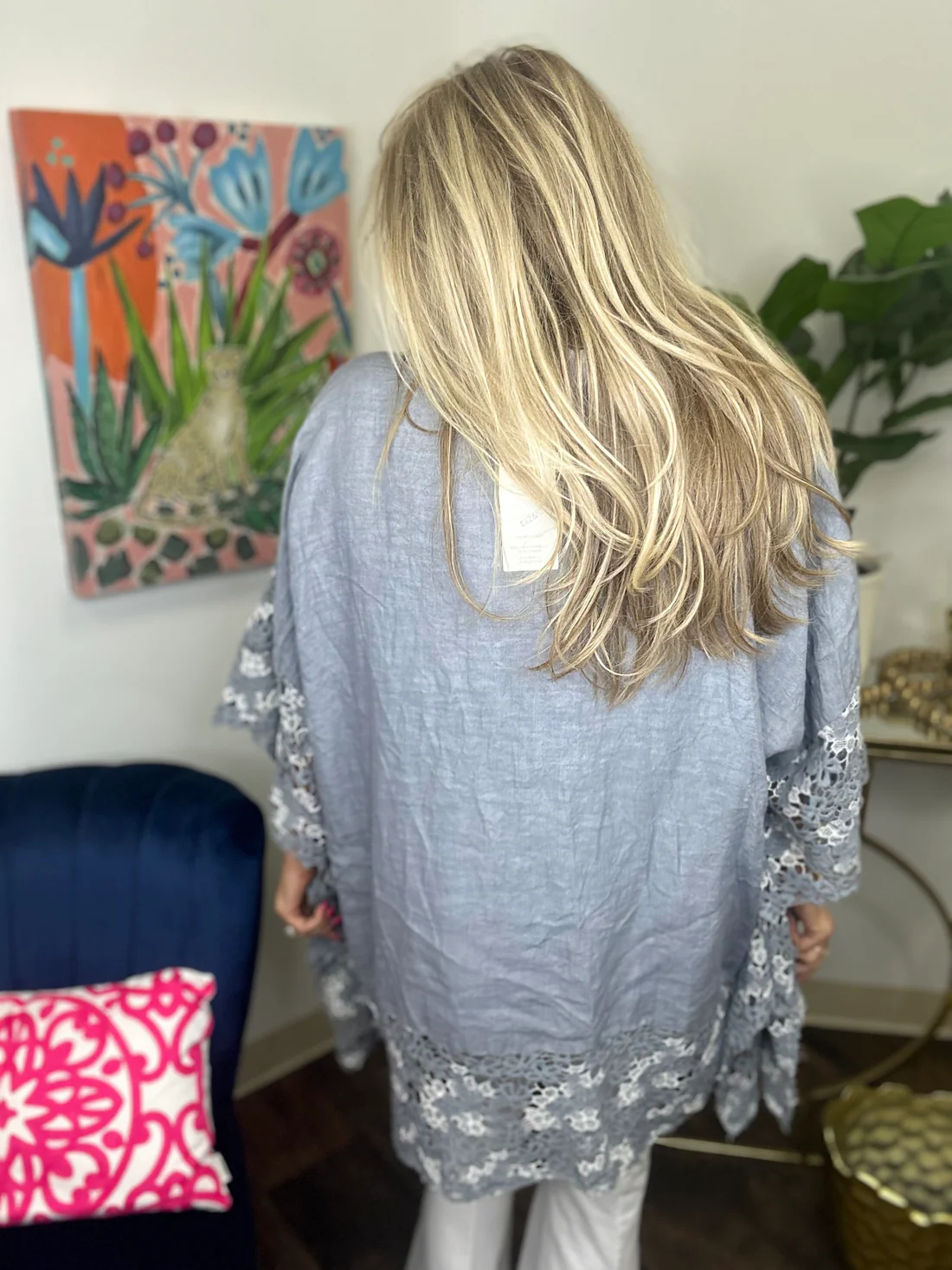 Elegant Embroidered Lace Hem Batwing Sleeve Blouse