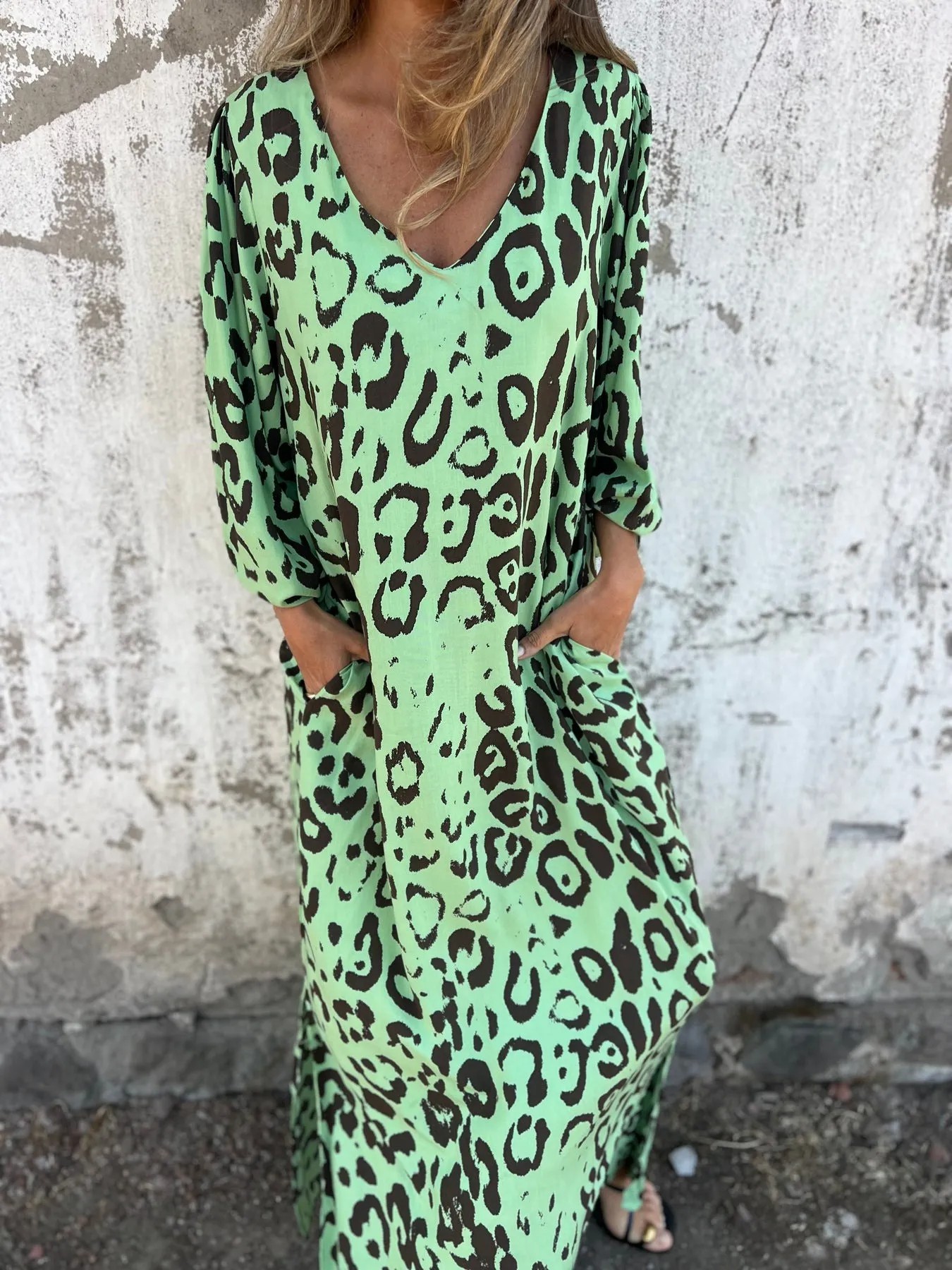 Relaxed V-Neck Leopard Print Maxi Dress (Buy 2 Free Shipping)