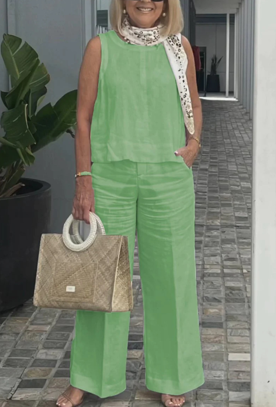Summer Linen Two-Piece Set for Women - Sleeveless Top and Wide-Leg Pants