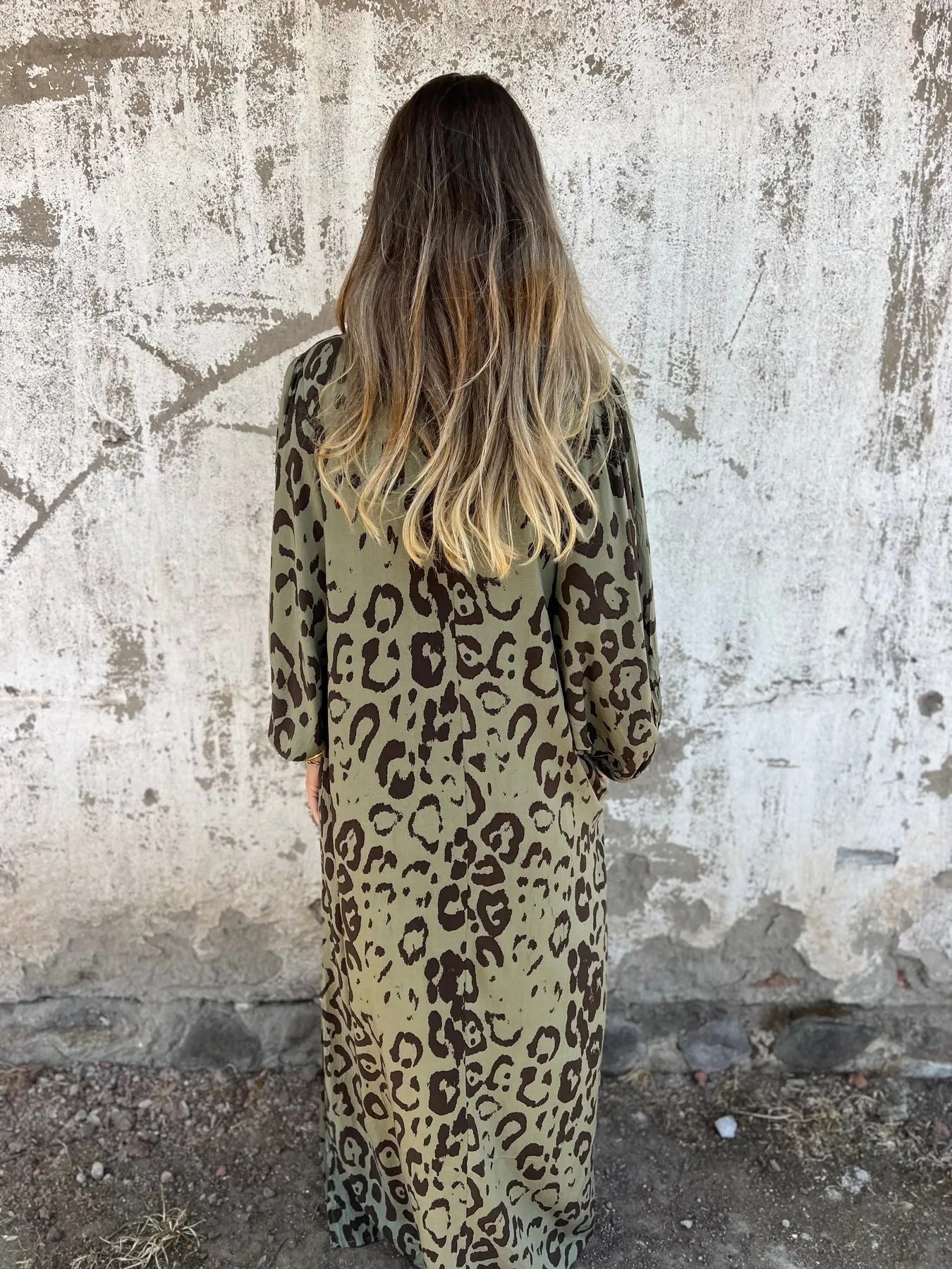Relaxed V-Neck Leopard Print Maxi Dress (Buy 2 Free Shipping)