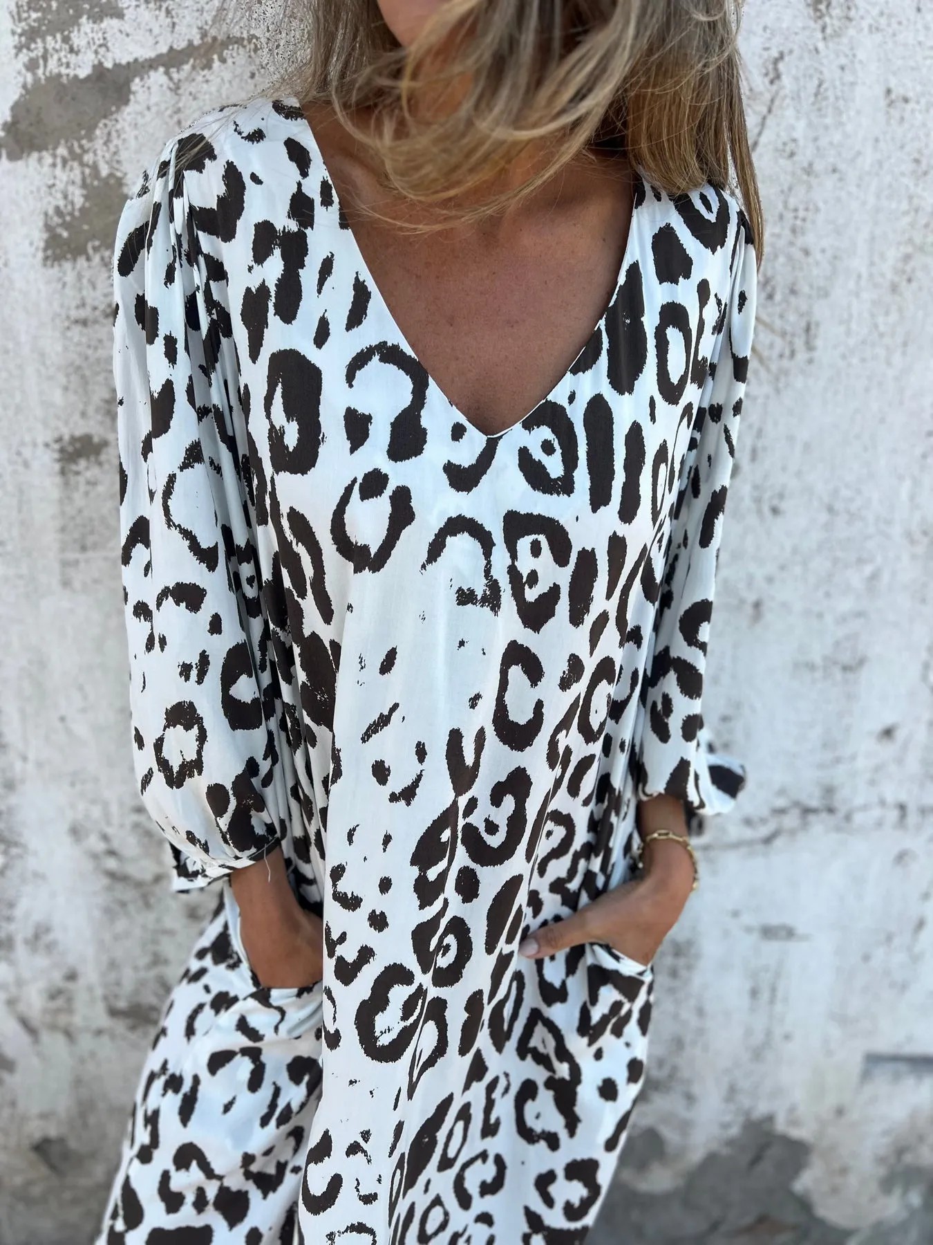 Relaxed V-Neck Leopard Print Maxi Dress (Buy 2 Free Shipping)