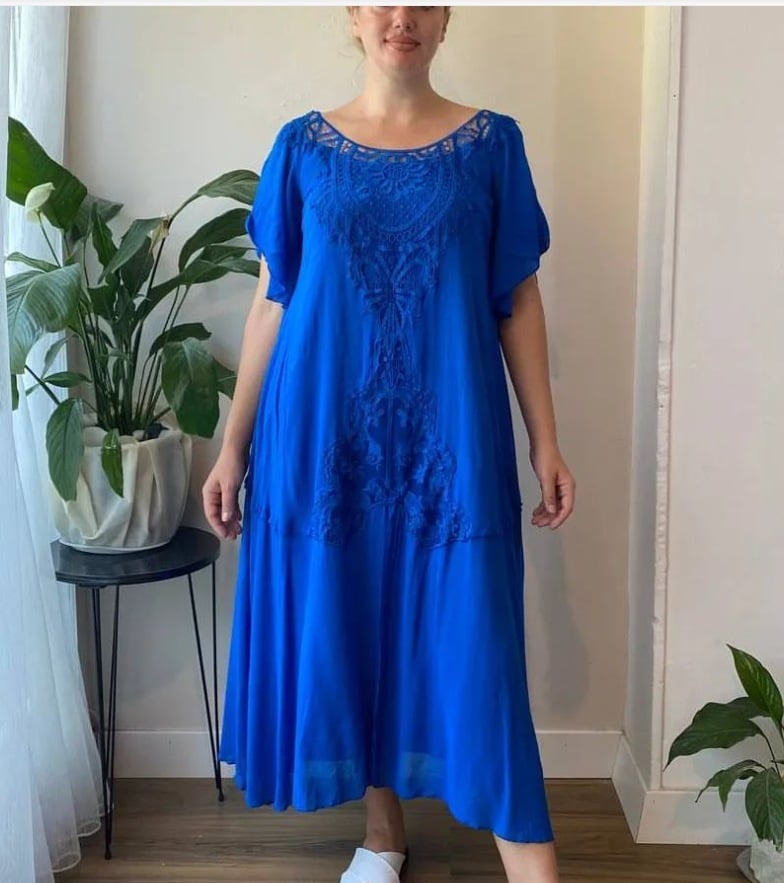 Elegant Boho Embroidered Midi Dress