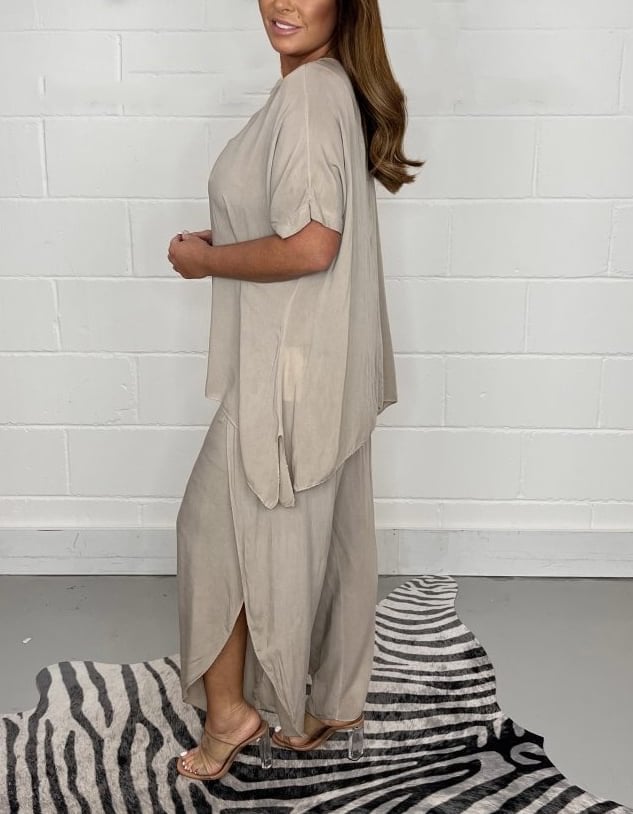 Relaxed Fit Casual Top & Wide Leg Pants Two Piece Set (Buy 2 Free Shipping)