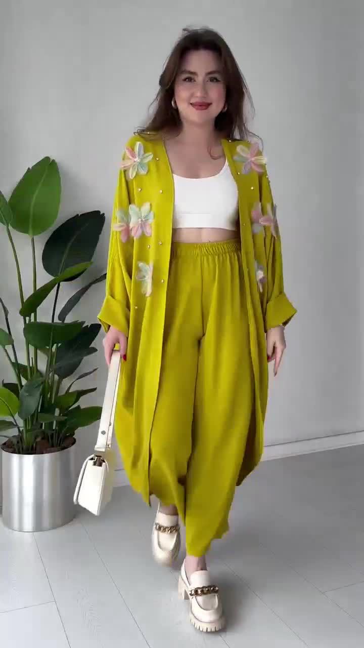 Crafted Floral Cardigan And Trousers Suit (Buy 2 Free Shipping)