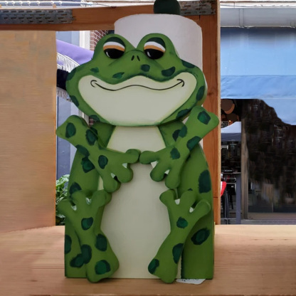 Frog Paper Towel Holder