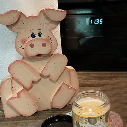 Cute pig Paper Towel Holder 