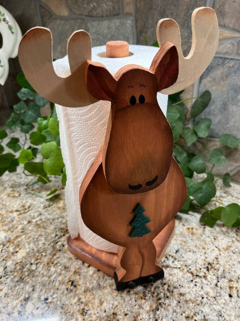  Lucky Elk Paper Towel Holder 