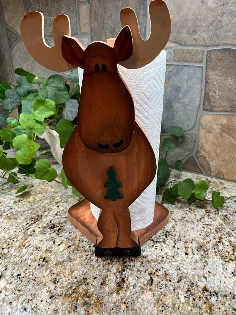 Lucky Elk Paper Towel Holder 