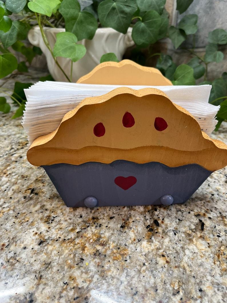 Blue Pie Paper Towel Holder