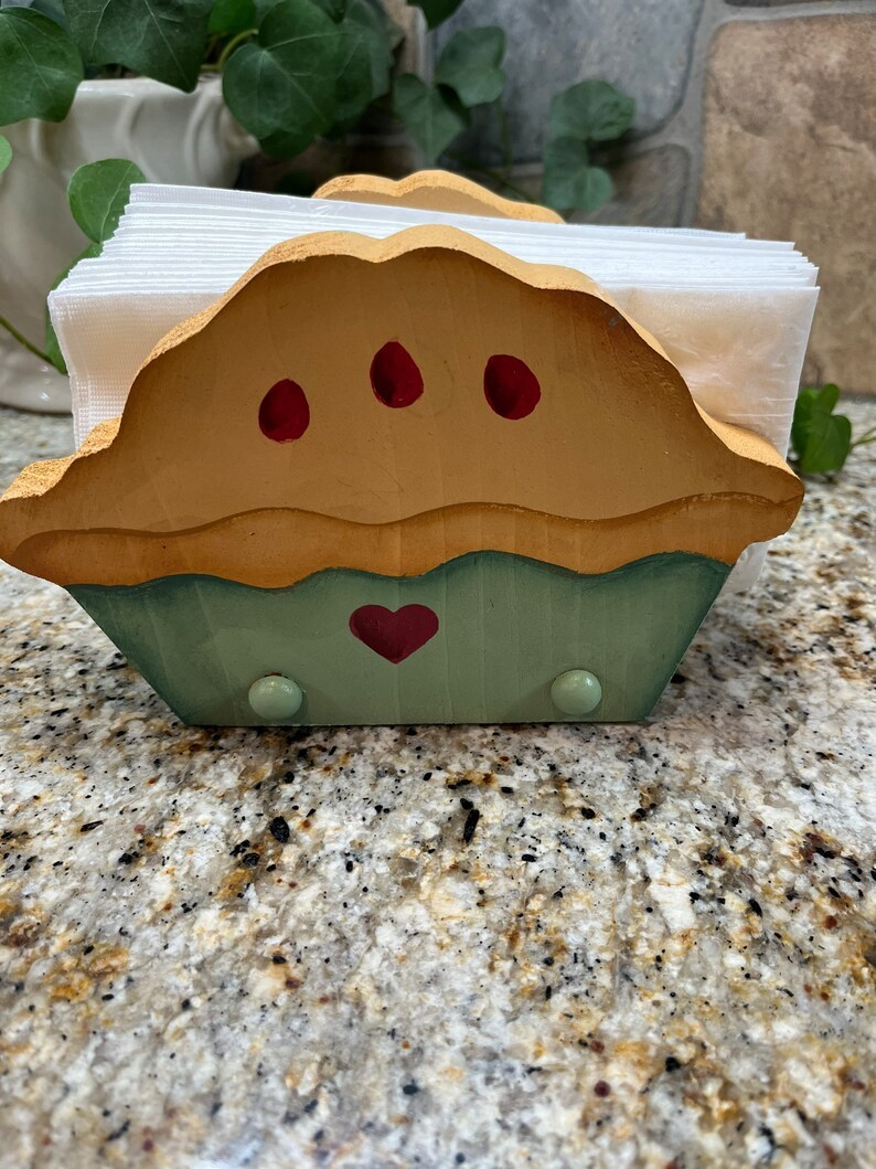 Green Pie Paper Towel Holder