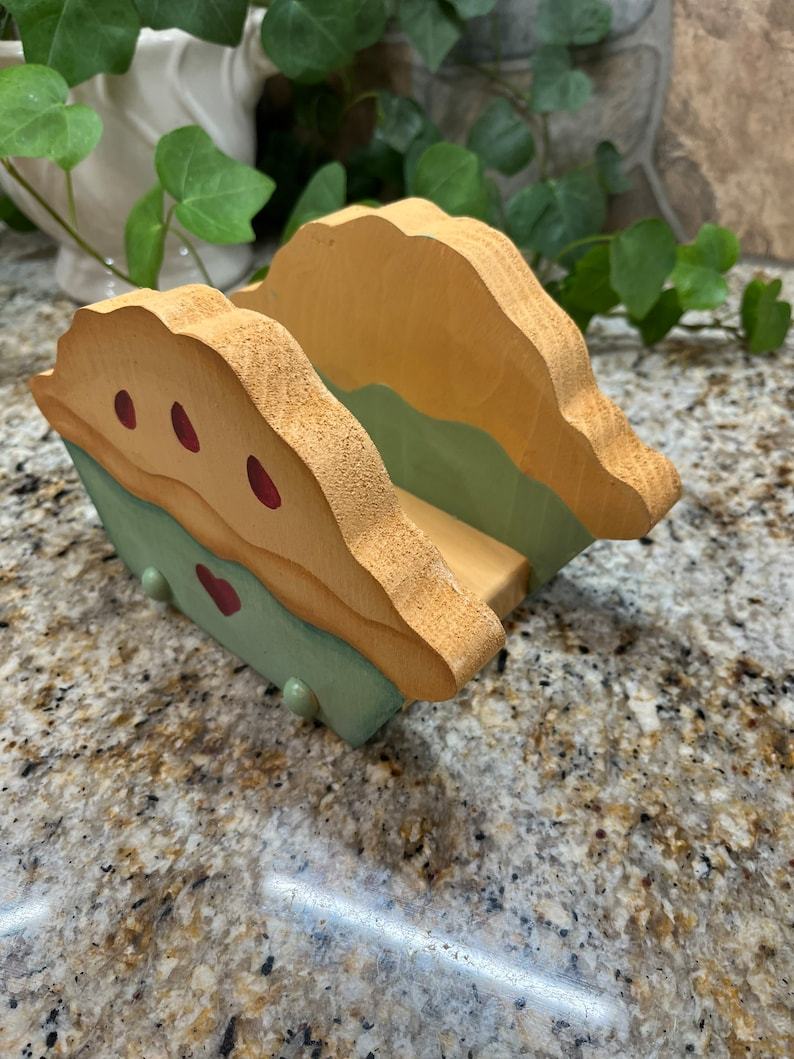 Green Pie Paper Towel Holder