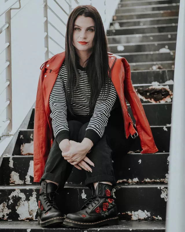 Boots 1460 Vonda Floral Rose en cuir à lacets