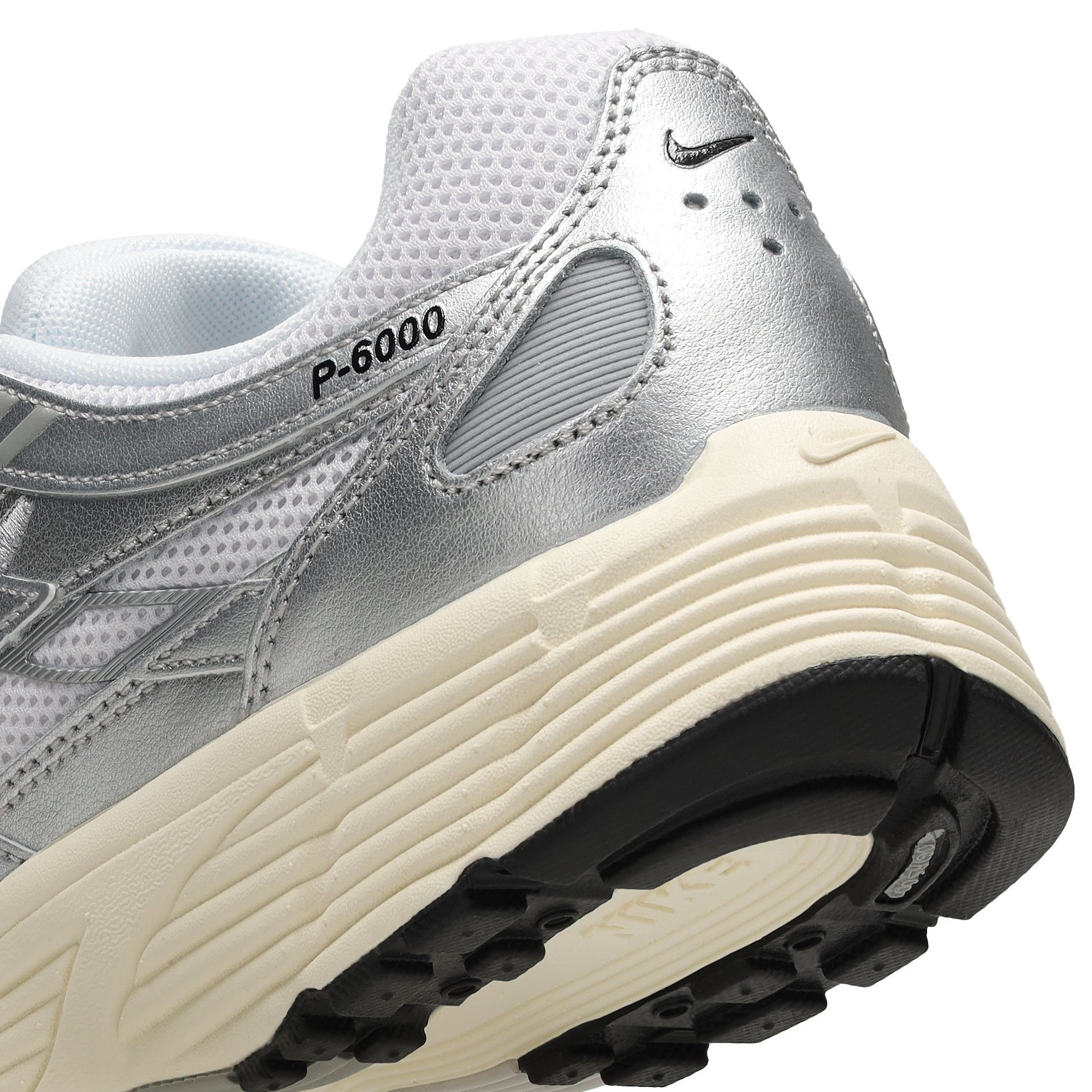 Nike P-6000 - Homme Chaussures – White-Black-Mtlc Silver