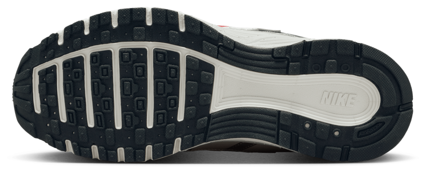 Nike P-6000 - Primaire-College Chaussures – College Grey-Vast Grey