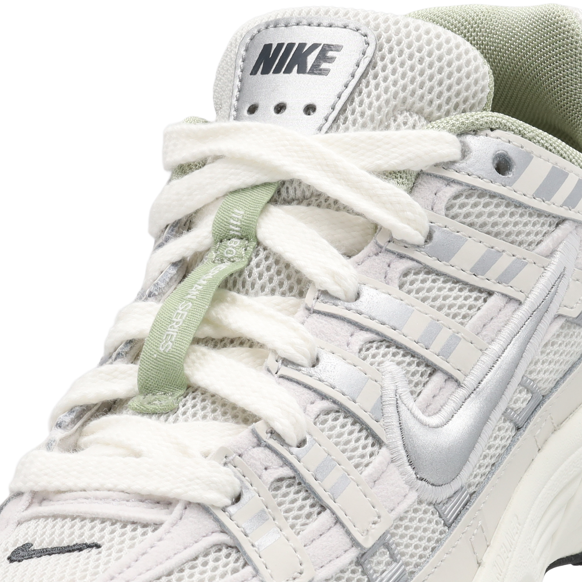 Nike P-6000 - Primaire-College Chaussures – Platinum Tint-Metallic Silver-Sail