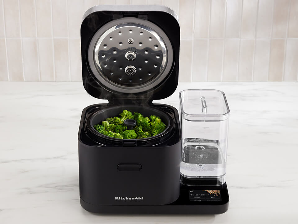 KGC3155-steam-cooking