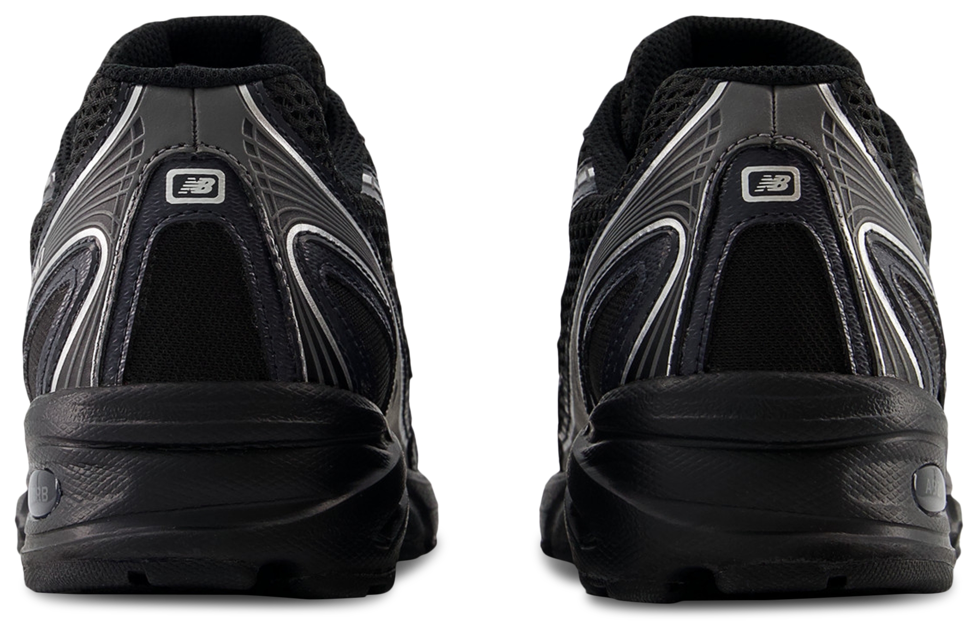 New Balance 740 - Femme Chaussures – Black-Silver Metallic Bm2