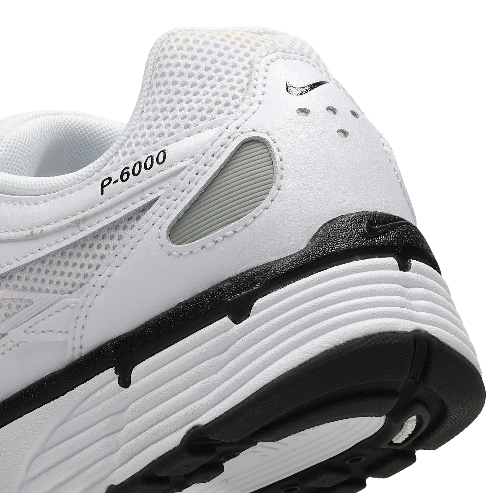 Nike P-6000 - Homme Chaussures – White-Black-Metallic Silver