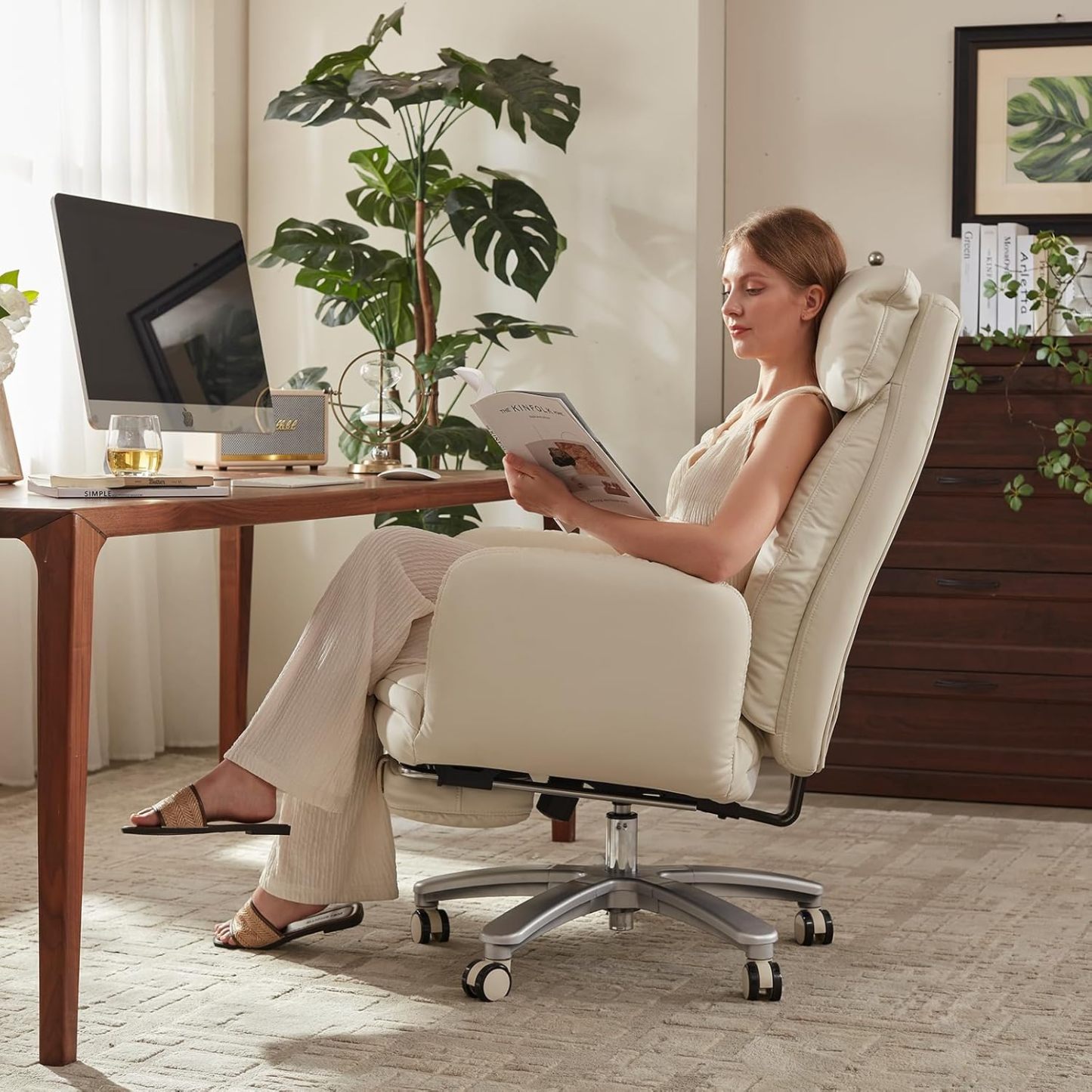 Cross Legged Office Chair with Pets Friendly Seat