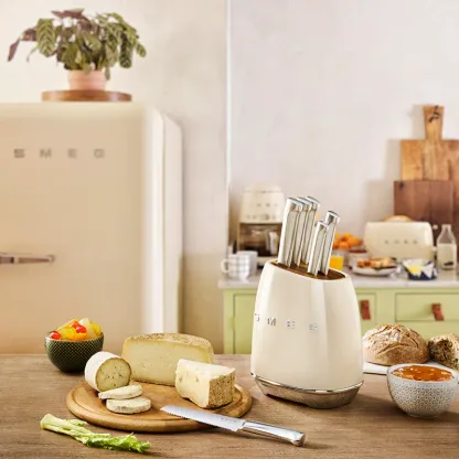 SMthtEG Retro-Style 6-Piece Knife Block Set