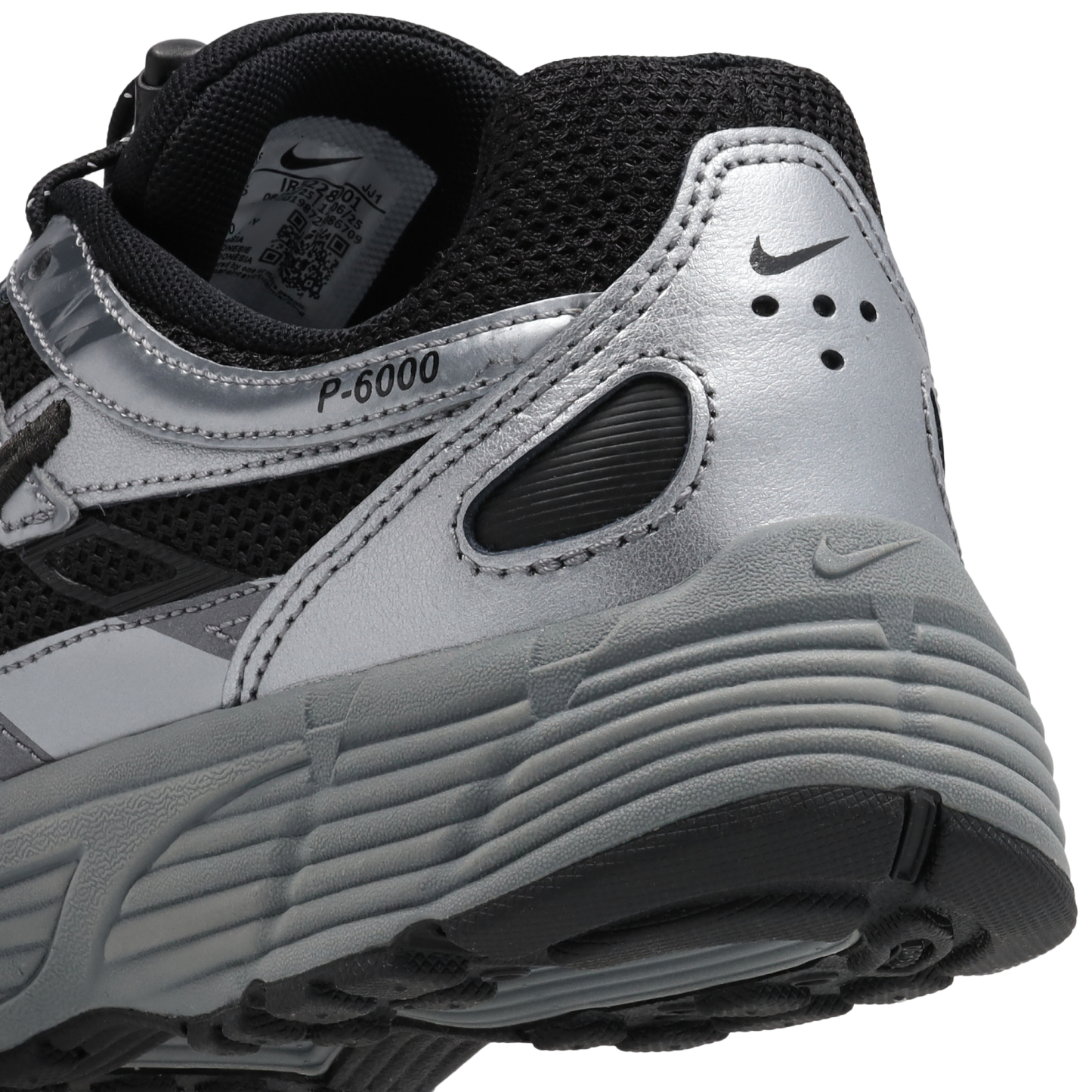 Nike P-6000 - Primaire-College Chaussures – Black-Smoke Grey-Mtlc Cool Gre