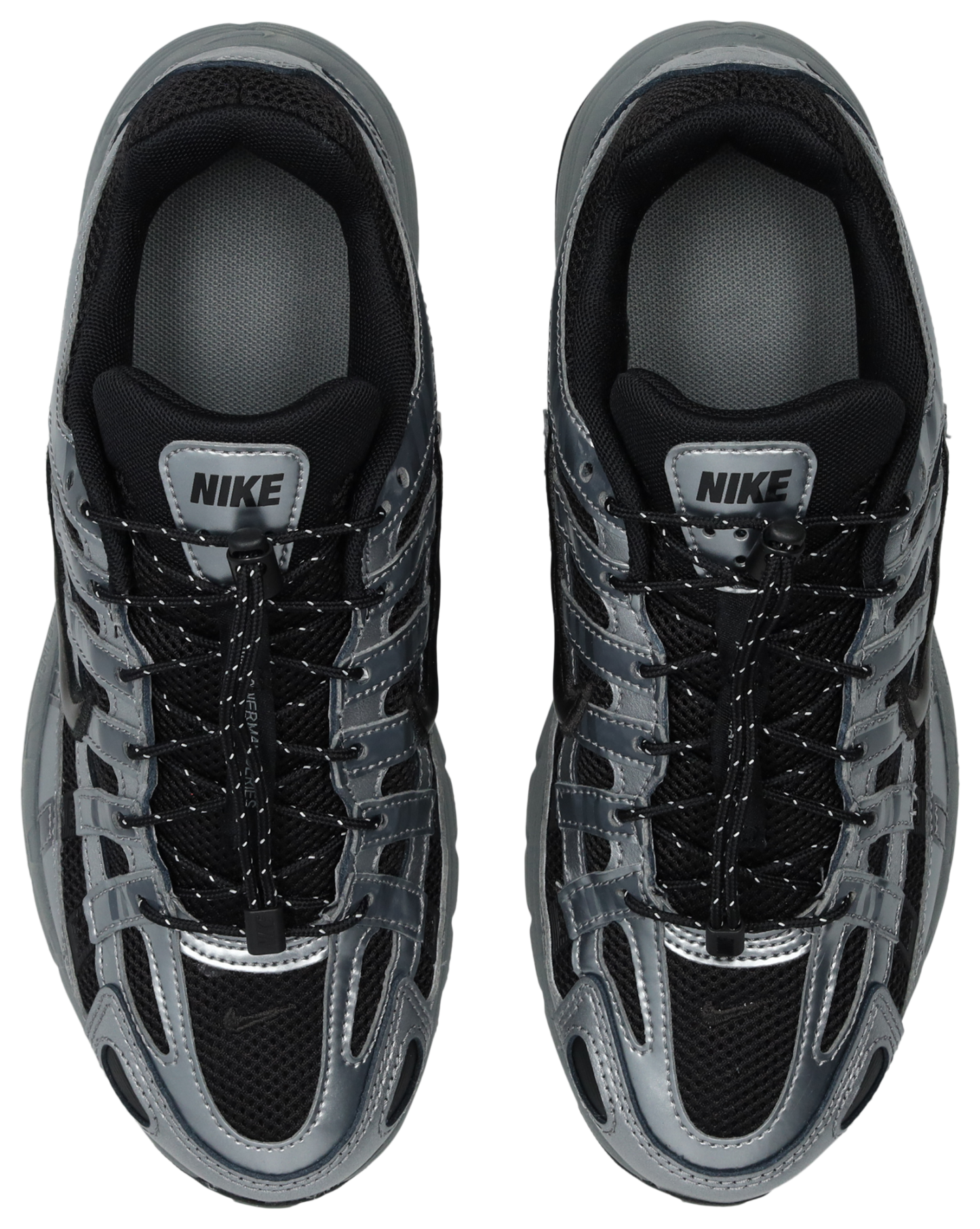 Nike P-6000 - Primaire-College Chaussures – Black-Smoke Grey-Mtlc Cool Gre