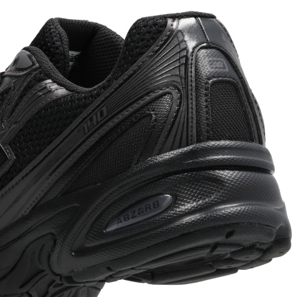 New Balance 740 - Homme Chaussures – Black-Black Cement Bo2