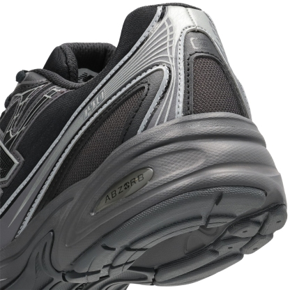 New Balance 740 - Homme Chaussures – Black-Black Cement-Grey