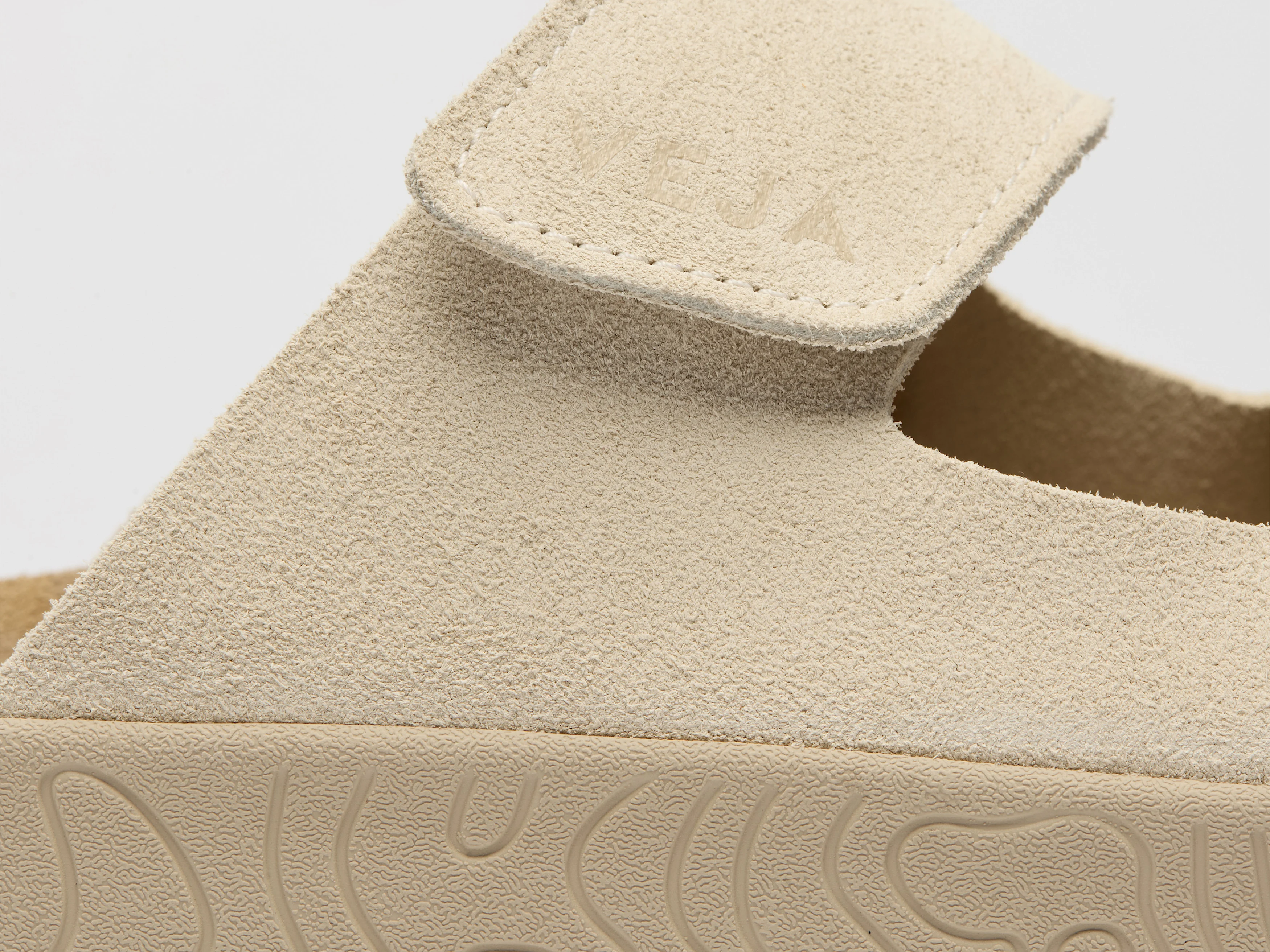 ETNA SUEDE PIERRE ALMOND