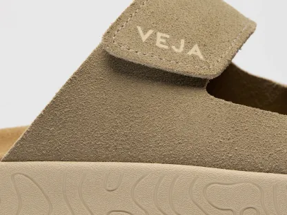 ETNA SUEDE TAUPE ALMOND