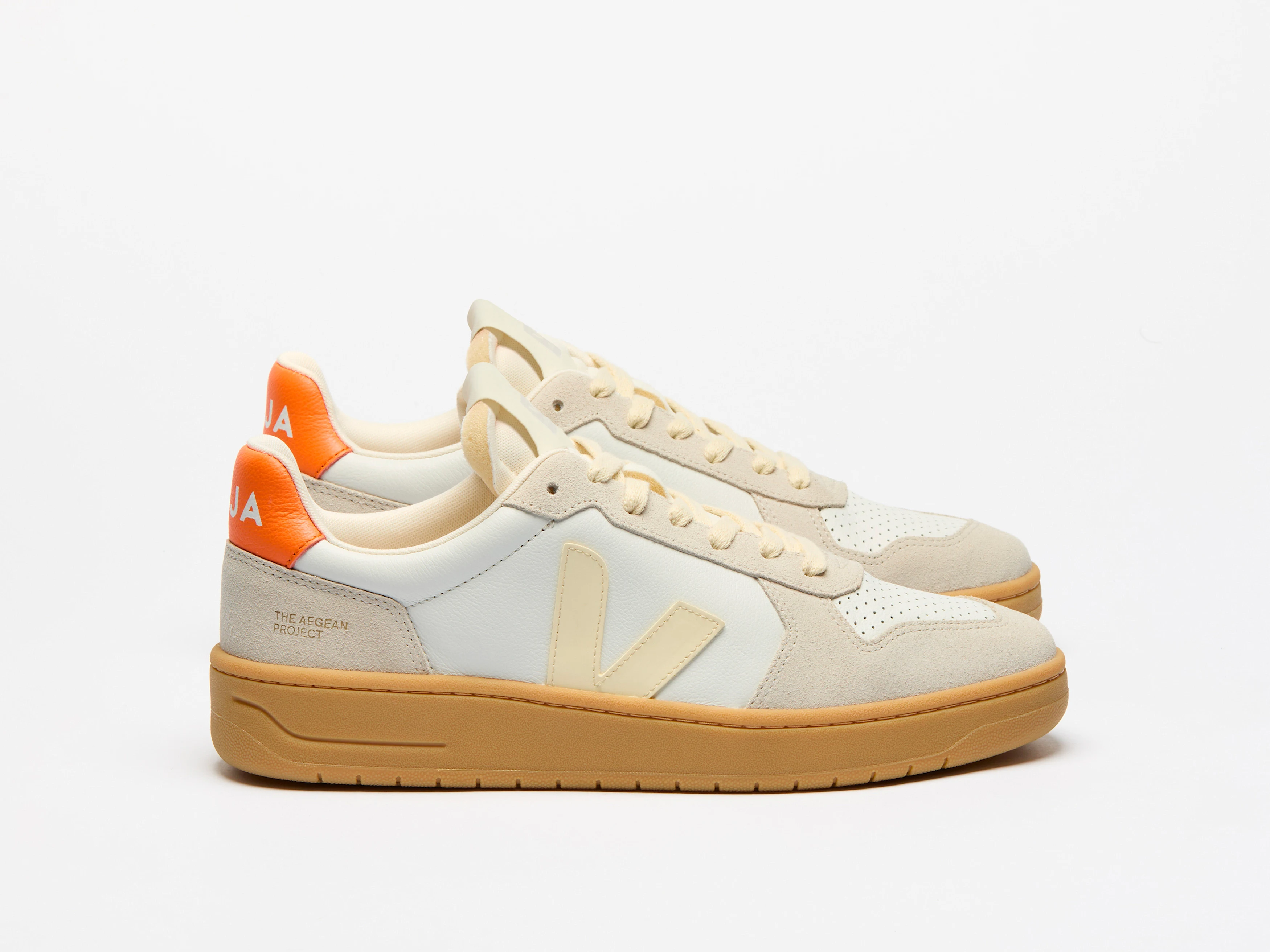 V-82 LEATHER PURE CALCAIRE FURY