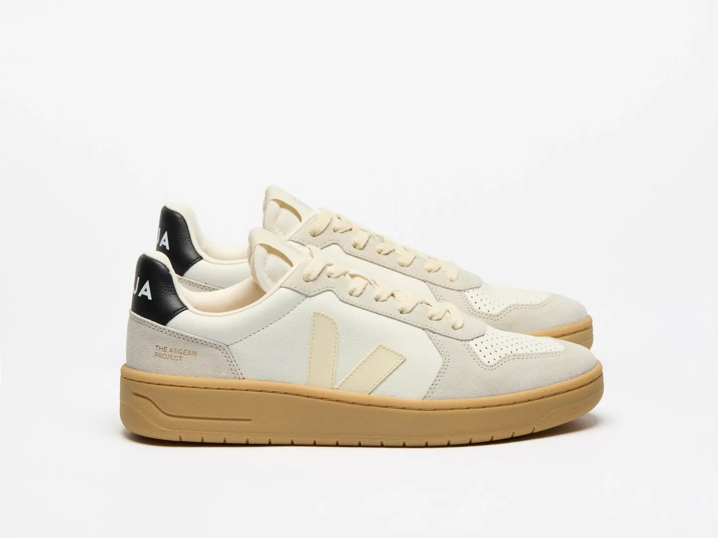 V-82 LEATHER PURE CALCAIRE BLACK