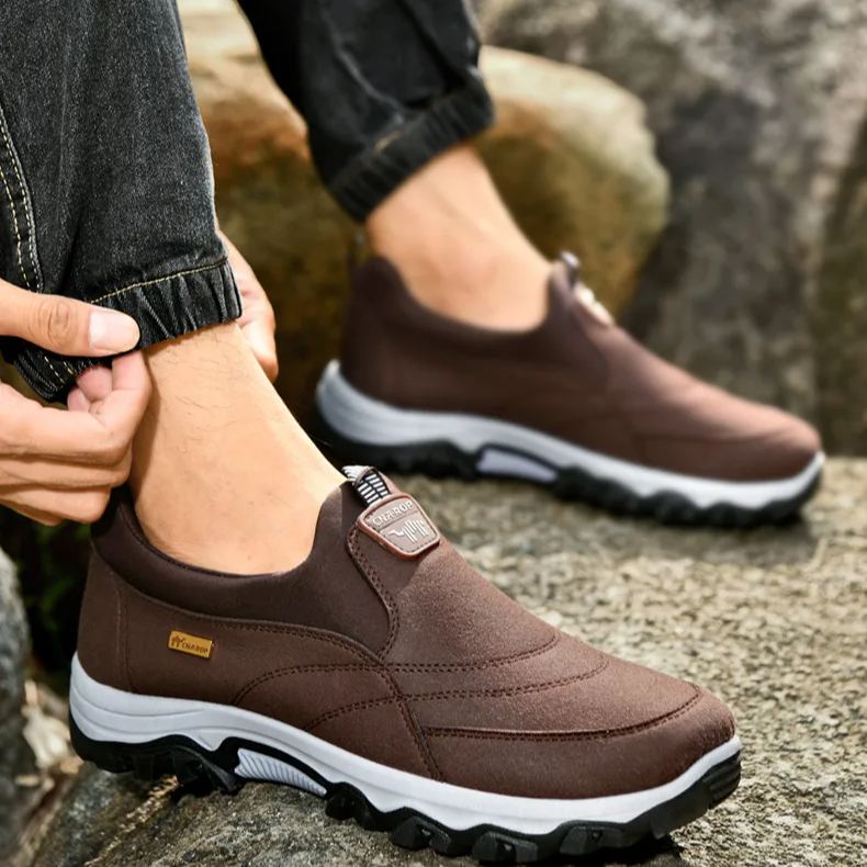 ¡Hoy solo! 50% OFF ⏰ Zapatos de ante artesanales de Almansa:  Antideslizantes e impermeables  Cómodos, duraderos y con diseño elegante.