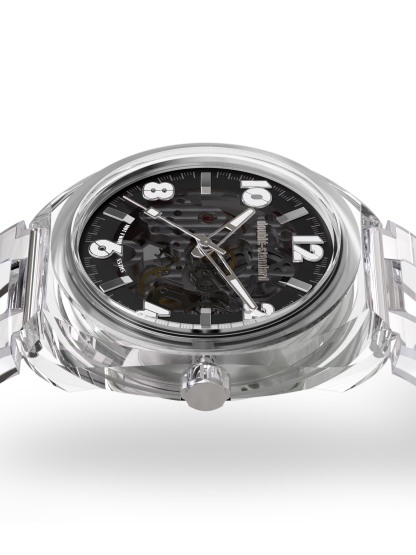 MÉ-CHANIC CRYSTAL BLACK
